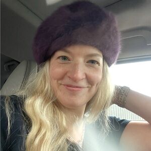 Vintage Purple Beret